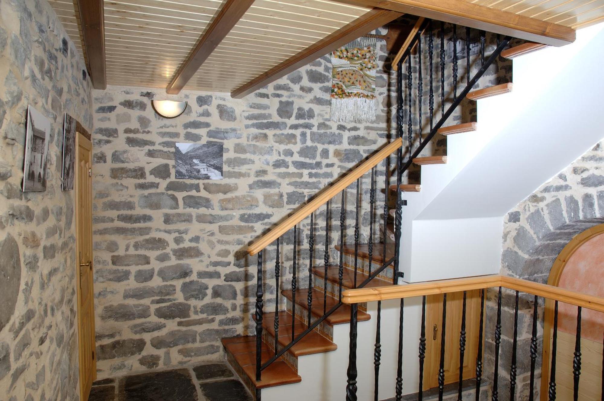 Apartamento El Patio Casa Cajal Torla Bagian luar foto