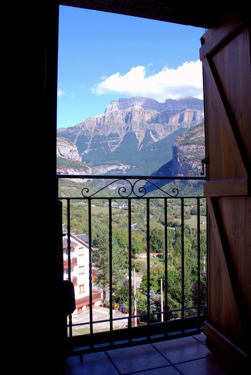 Apartamento El Patio Casa Cajal Torla Bagian luar foto